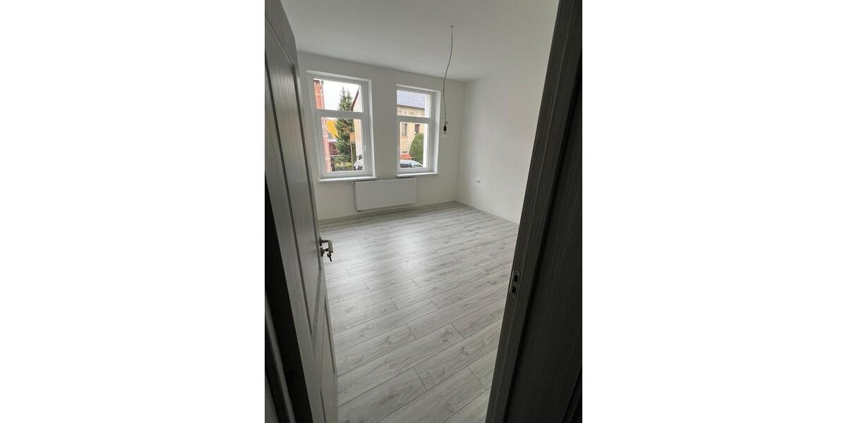 Mehrfamilienhaus, Wohnhaus Wilkau-Haßlau Haßlau - 9 Zimmer, 300 m&sup2;, 435.000&euro; | Angebot:26415828