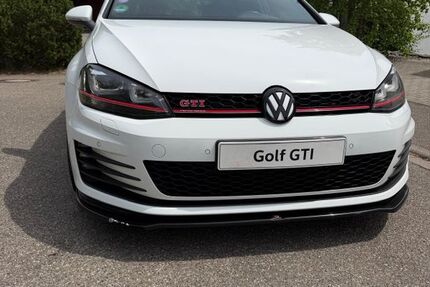 VW Golf 127.000 km 16.999 &euro; Elzach 79215