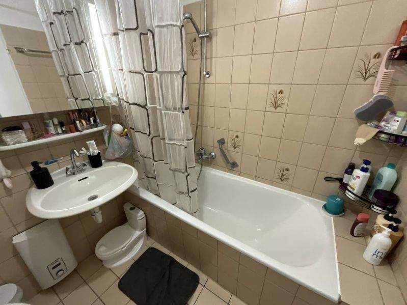 Wohn-und Geschäftshaus mit guter Verkehrsanbindung in Peine zimmer