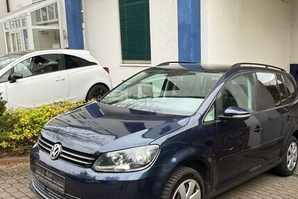 VW Touran 229.680 km 3.900 &euro; Weiterstadt 64331