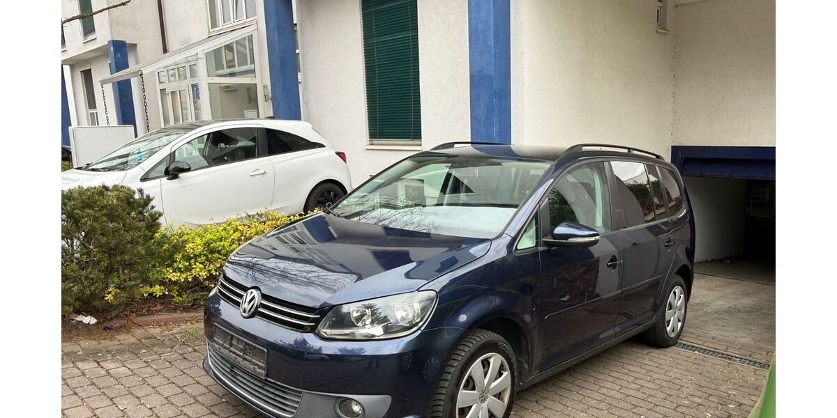 VW Touran 229.680 km 3.900 &euro; Weiterstadt 64331