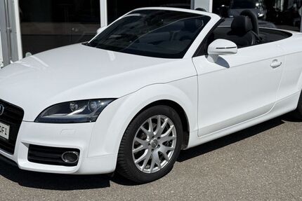 Audi TT 181.500 km 10.890 &euro; Trossingen 78647