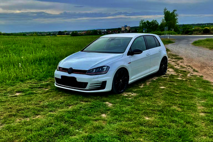 VW Golf 118.000 km 17.999 &euro; Grossostheim 63762