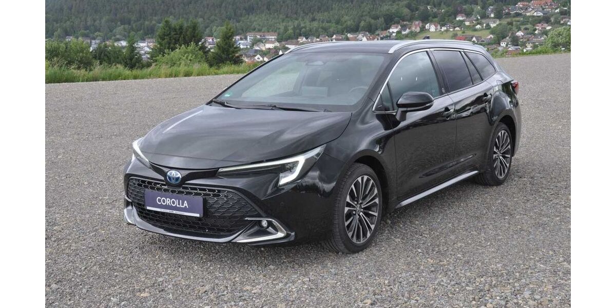 Toyota Corolla 13.615 km 29.780 &euro; Dornstetten 72280