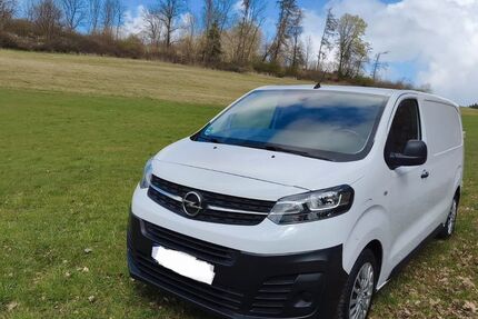Opel Vivaro 28.000 km 18.900 &euro; Sundern 59846