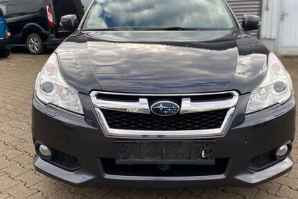 Subaru Legacy 186.000 km 8.999 &euro; Rangendingen 72414
