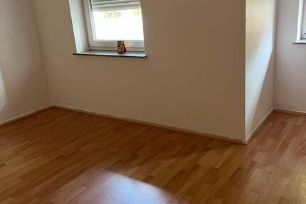 Wohnung Kemberg - 2 Zimmer, 58 m&sup2;, 380&euro; | Angebot:27627551
