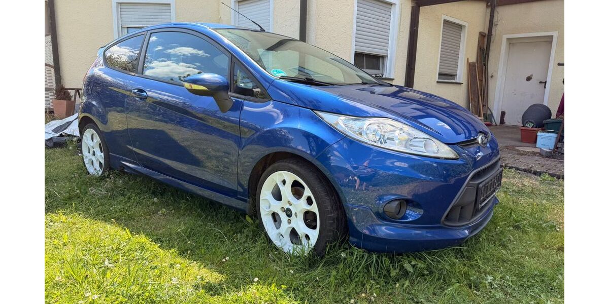 Ford Fiesta 168.882 km 4.599 &euro; Birresborn 54574
