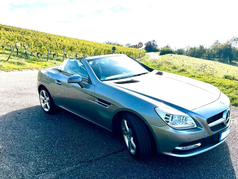 Mercedes-Benz SLK 200 132.500 km 12.500 € Korb 71404