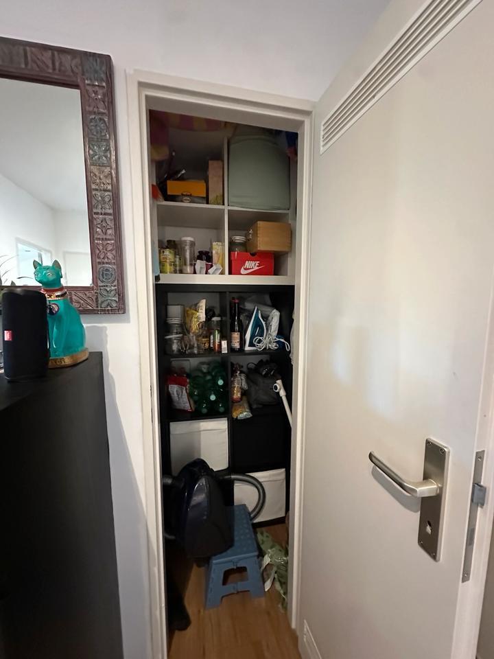 NUR **6 Monatige Zwischenmiete**Möblierte 2 Zimmer EBK & Balkon zimmer