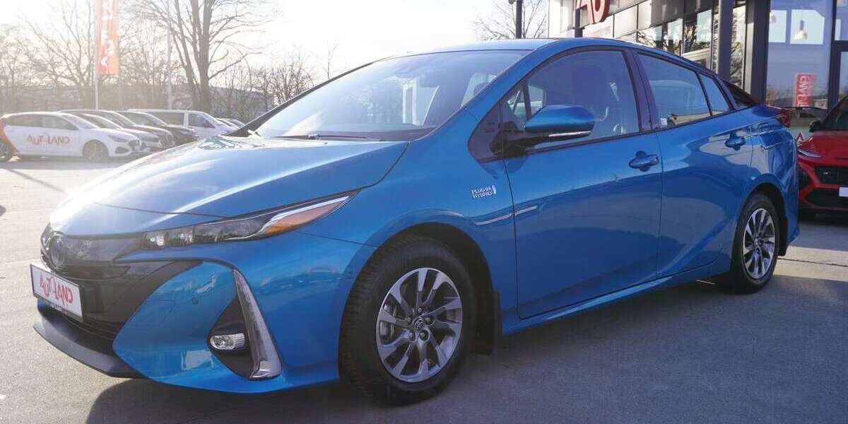 Toyota Prius 17.515 km 24.990 &euro; Berlin 13599