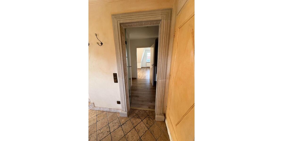 Etagenwohnung Klanxbüll - 3.5 Zimmer, 120 m&sup2;, 1.030&euro; | Angebot:26385976