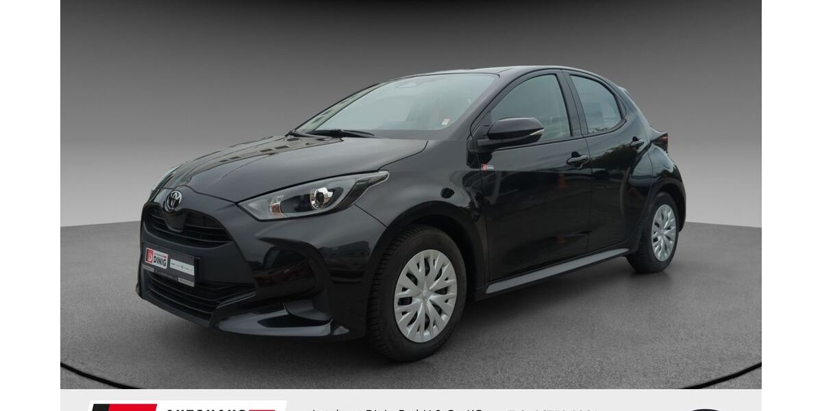 Toyota Yaris 10.877 km 22.995 &euro; Hochstetten-Dhaun 55606