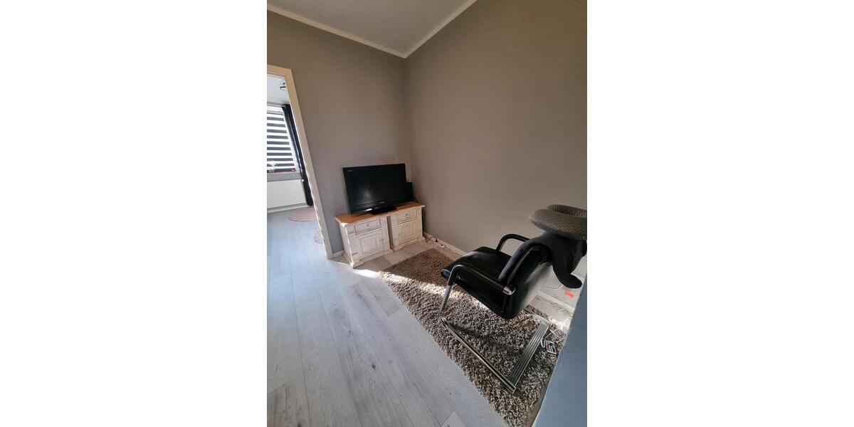 Reihenhaus Hamburg Wandsbek - 5 Zimmer, 120 m&sup2;, 400.000&euro; | Angebot:25611810