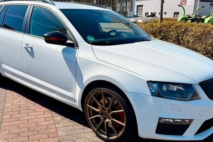Skoda Octavia 162.100 km 14.400 &euro; Siegen 57078