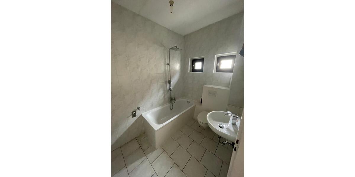 Einfamilienhaus Torgau - 6 Zimmer, 205 m&sup2;, 190.000&euro; | Angebot:26580185