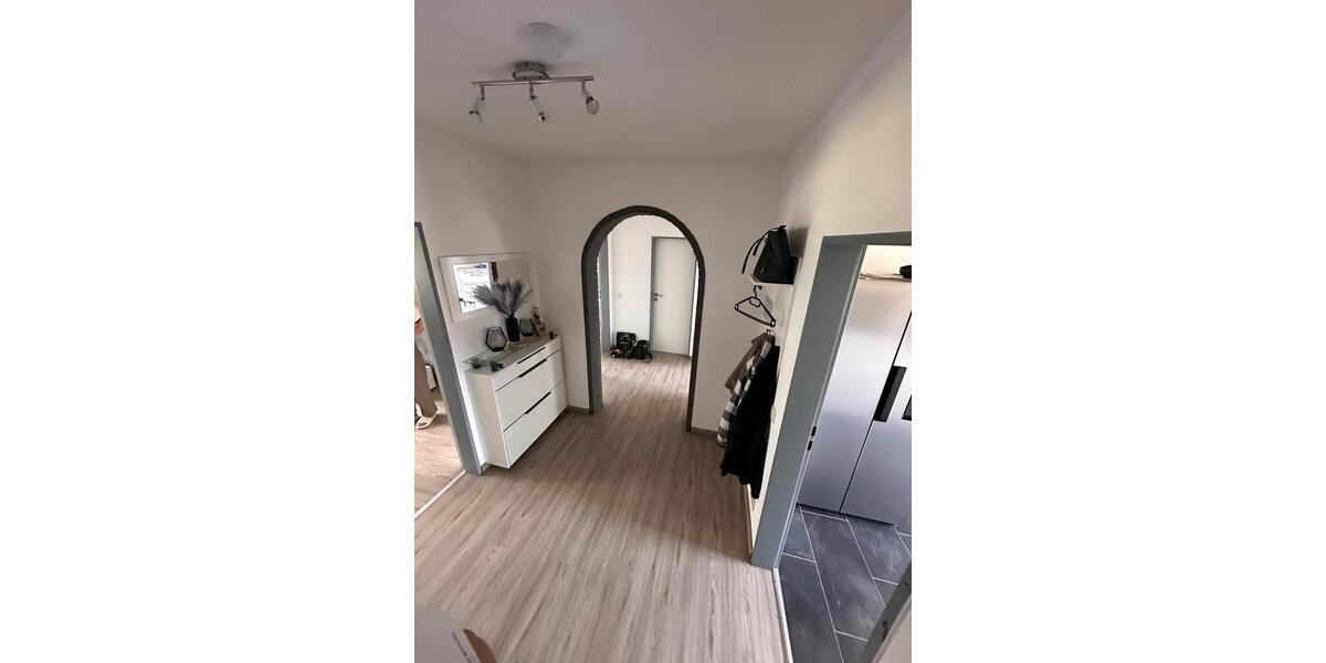 Etagenwohnung Warstein - 3 Zimmer, 75 m&sup2;, 840&euro; | Angebot:27600320