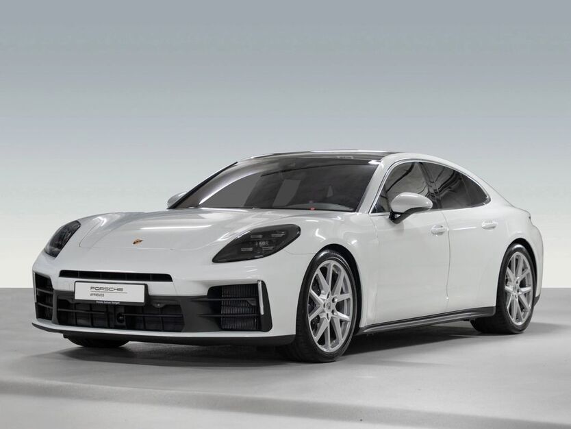 Porsche Panamera 3.999 km 107.900 € Stuttgart 70469
