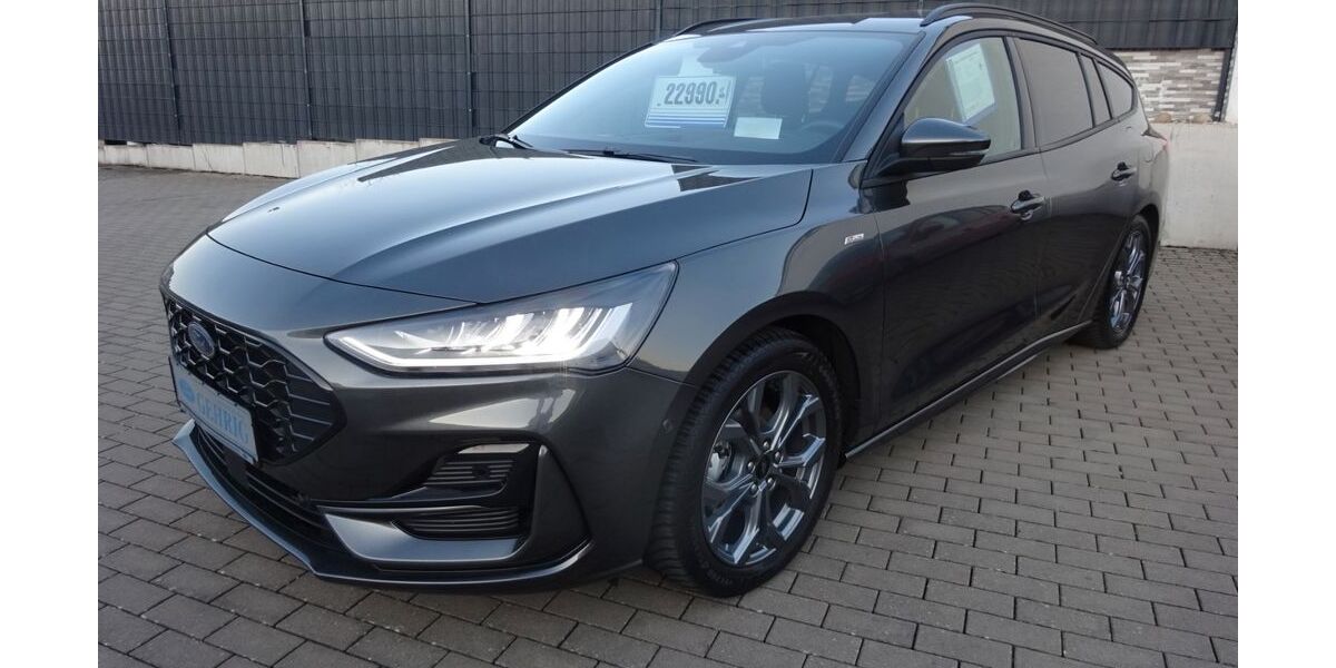 Ford Focus 23.481 km 22.990 &euro; Tauberbischofsheim 97941