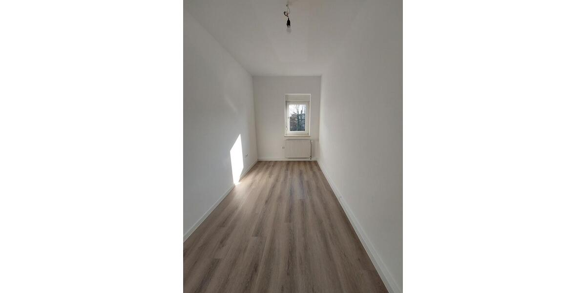 Etagenwohnung Friedberg (Hessen) - 3.5 Zimmer, 72 m&sup2;, 980&euro; | Angebot:25397644
