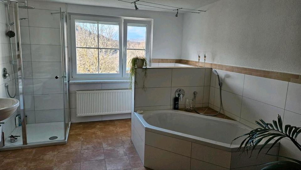 Einfamilienhaus Nagold - 7 Zimmer, 160 m&sup2;, 2.200&euro; | Angebot:26241968