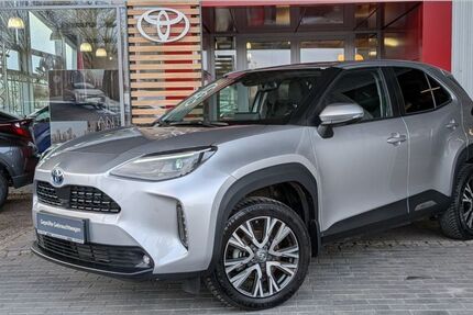 Toyota Yaris Cross 29.900 km 24.800 &euro; Warmsen 31606