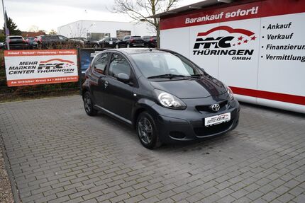 Toyota Aygo (X) 90.000 km 2.990 &euro; Erfurt 99099