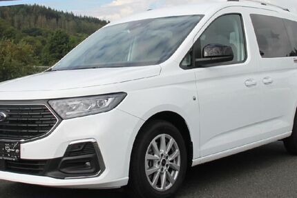 Ford Tourneo Connect 16.500 km 31.990 € Mittenaar 35756