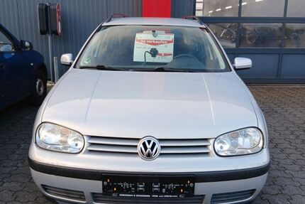 VW Golf 148.000 km 2.950 &euro; Niederkrüchten 41372