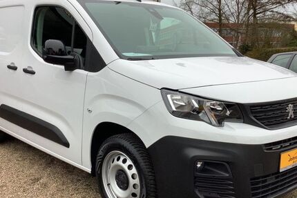 Peugeot Partner 5.200 km 22.190 &euro; Schwarzenbek 21493
