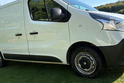 Renault Trafic 123.000 km 12.400 &euro; Much 53804