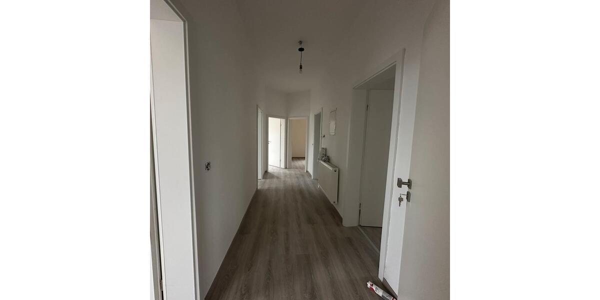 Dachgeschoßwohnung Dortmund Bövinghausen - 4.5 Zimmer, 92 m&sup2;, 1.300&euro; | Angebot:26320457