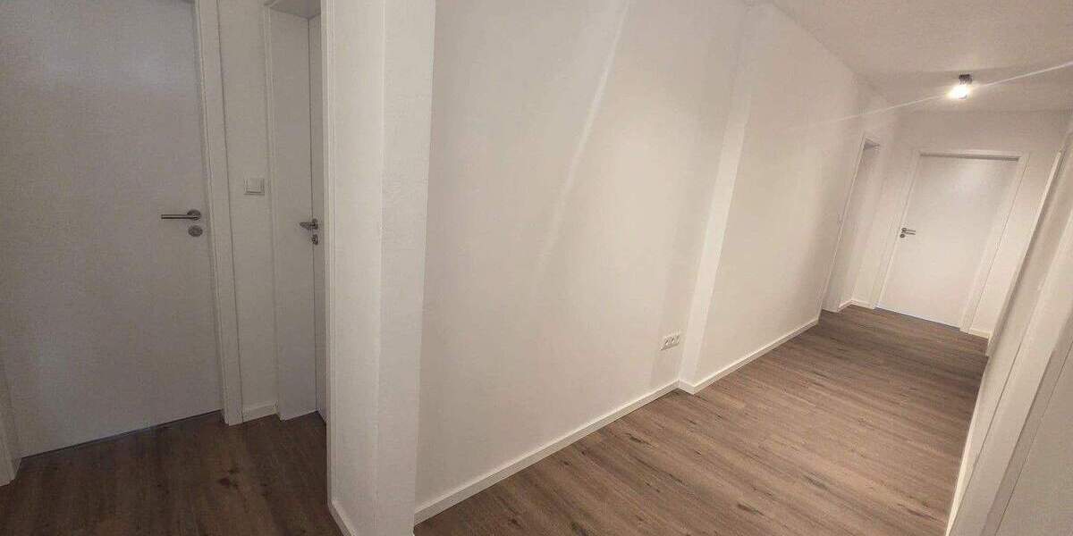 Etagenwohnung Cham Chammünster - 4 Zimmer, 110 m&sup2;, 260.000&euro; | Angebot:25732262