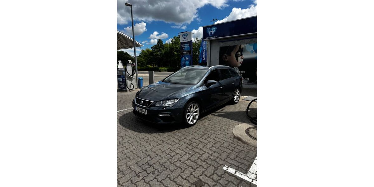 Seat Leon 185.000 km 11.800 &euro; Burg 39288