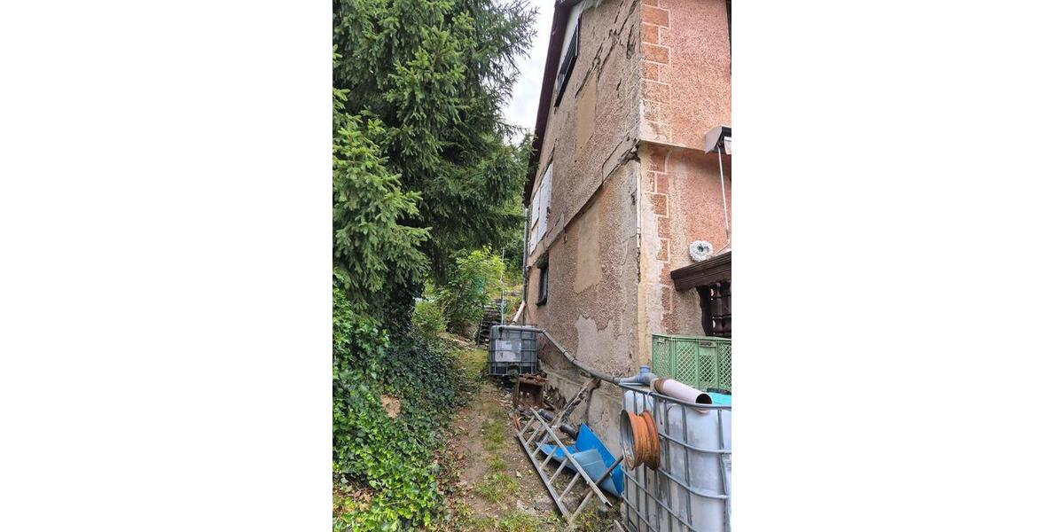 Einfamilienhaus Brotterode-Trusetal Trusetal - 5 Zimmer, 110 m&sup2;, 120.000&euro; | Angebot:27018018