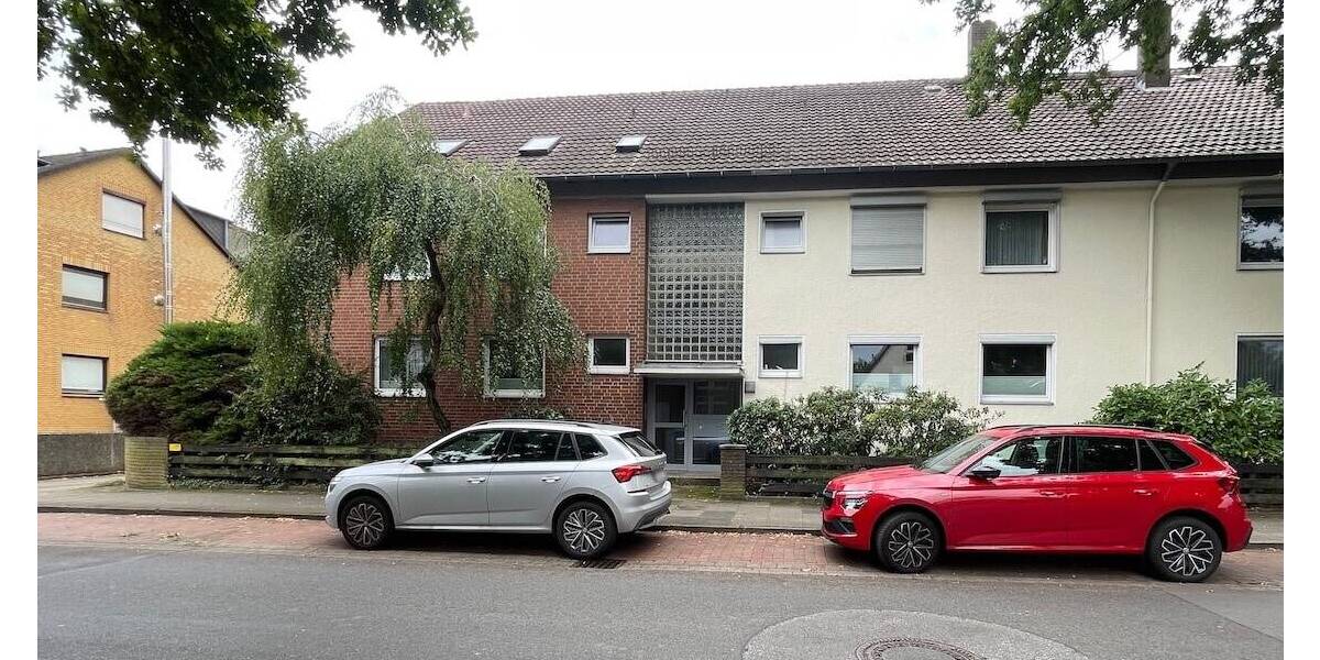 Gemütliche 3-Zimmer Dachgeschosswohnung in Groß-Buchholz 3 zimmer