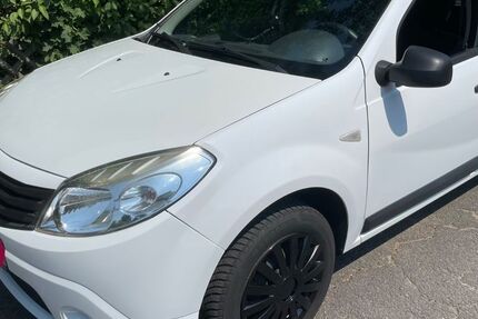 Dacia Sandero 158.000 km 1.600 &euro; Lüneburg 21339