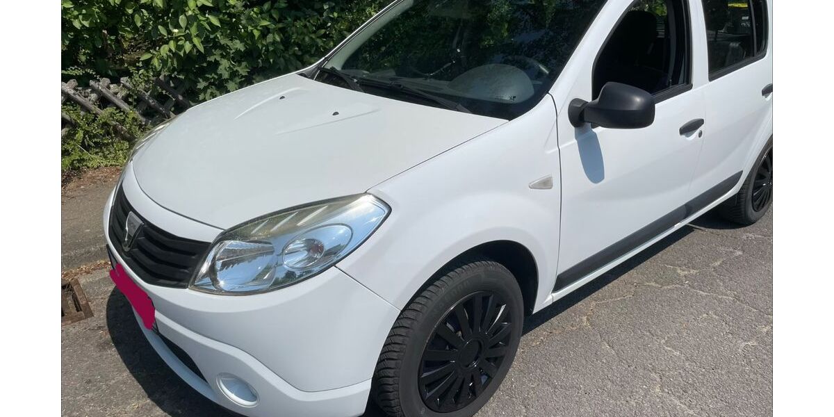Dacia Sandero 158.000 km 1.600 &euro; Lüneburg 21339