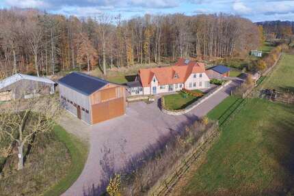 Haus zum Mieten in Rabenkirchen-Faulück 2.500 € 144.38 m² 5 zimmer