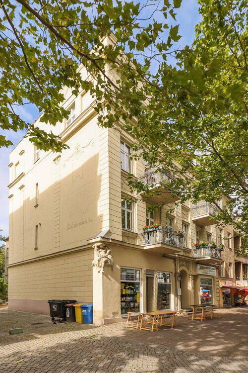 Etagenwohnung im sanierten Jugendstil-Altbau