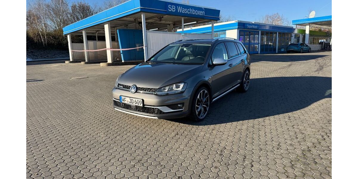 VW Golf 105.490 km 18.900 &euro; Denkte 38321