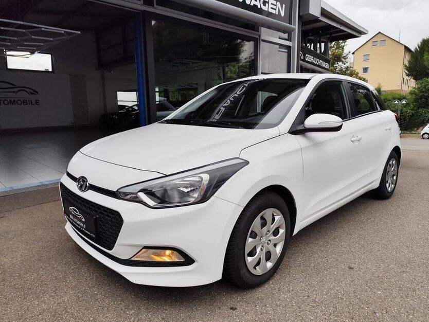 i20