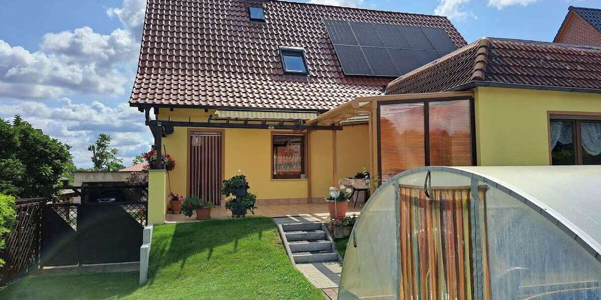 Einfamilienhaus Roßleben-Wiehe Wiehe - 7 Zimmer, 165 m&sup2;, 360.000&euro; | Angebot:26572812