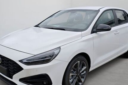 Hyundai i30 1.800 km 23.990 &euro; Graben - Neudorf 76676