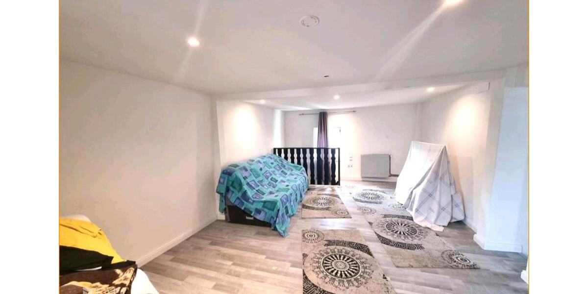 Reihenhaus Wiehl - 6 Zimmer, 150 m&sup2;, 180.000&euro; | Angebot:26156608