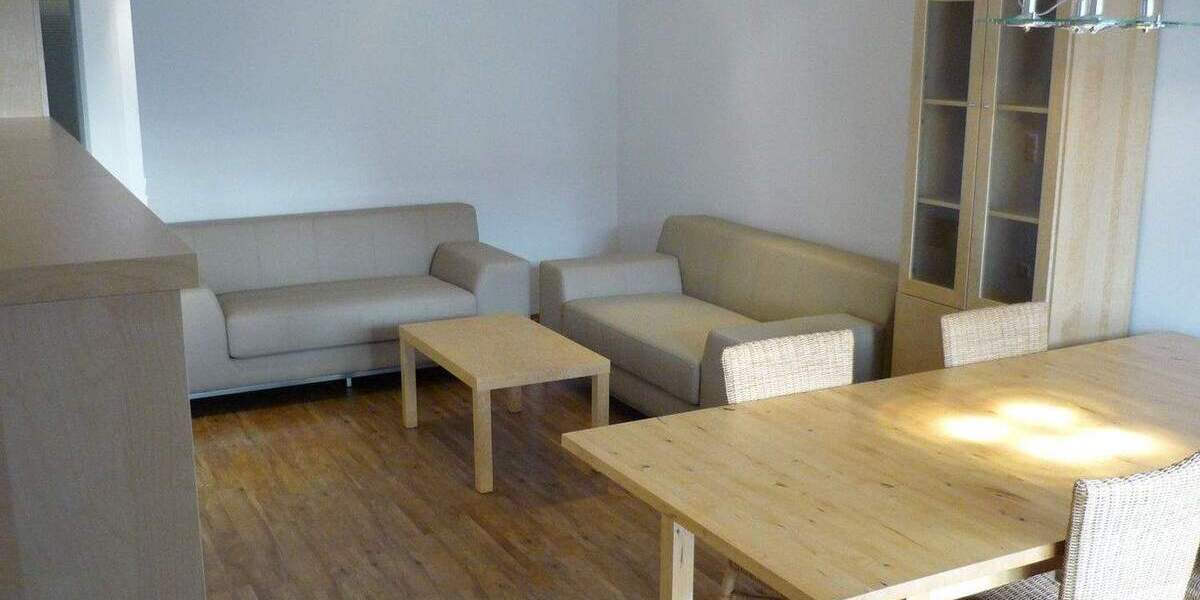 2-Zimmer-Wohnung mit Balkon in ruhigem 8-Parteien-Haus 2 zimmer