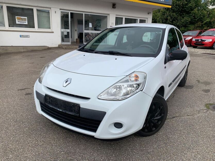 Renault Clio 136.000 km 3.500 € Freiburg im Breisgau 79114