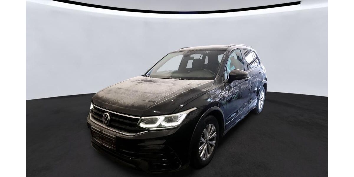 VW Tiguan 202.636 km 21.990 &euro; Braunschweig 38122