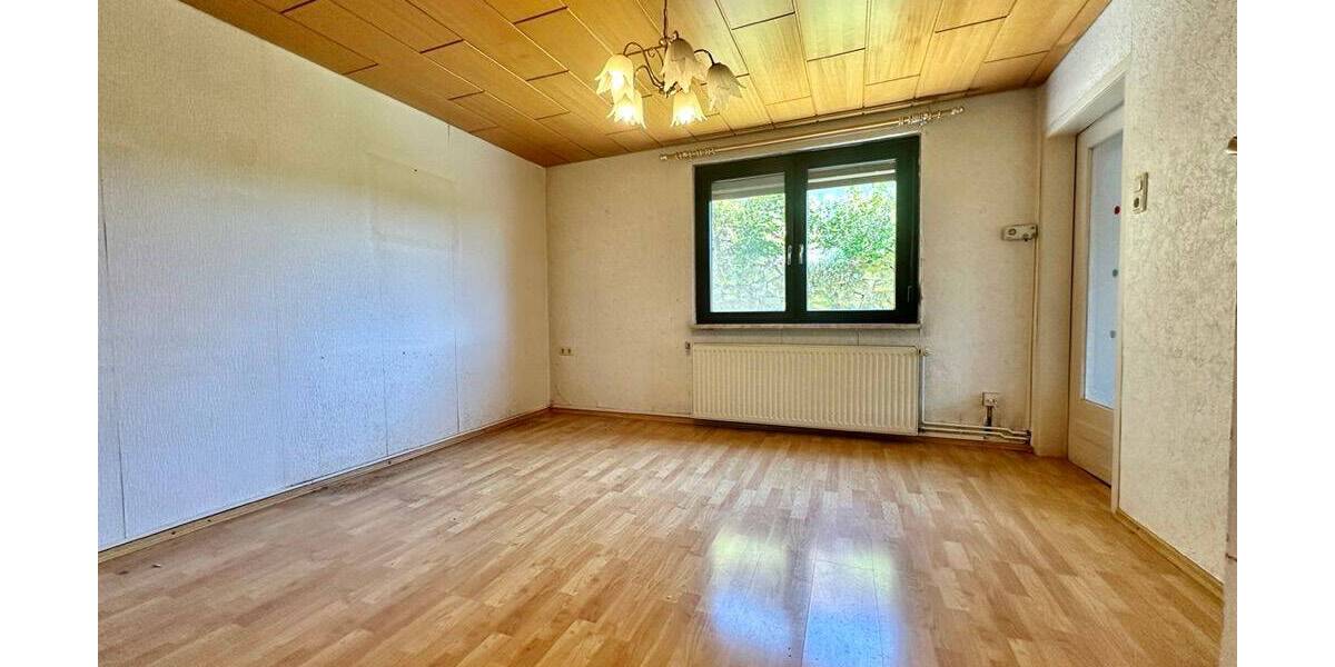 Einfamilienhaus Trusetal Trusetal - 7 Zimmer, 100 m&sup2;, 85.000&euro; | Angebot:25725591