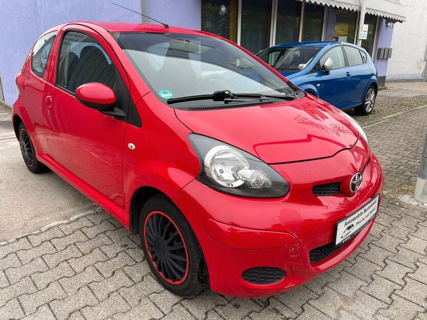 Toyota Aygo (X) 141.140 km 2.379 € Mannheim 68199